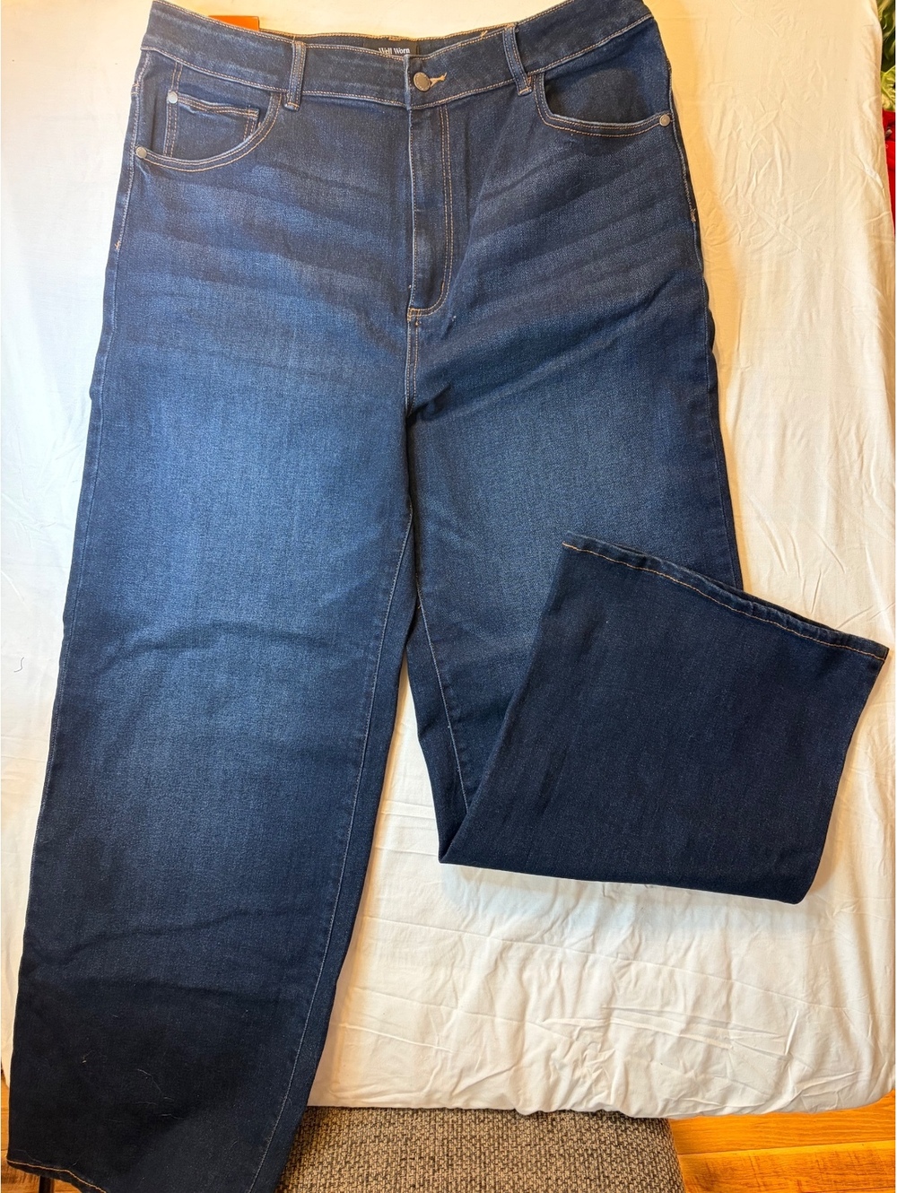 Well Worn Wide Leg High Rise Dark Blue Jeans Size 16